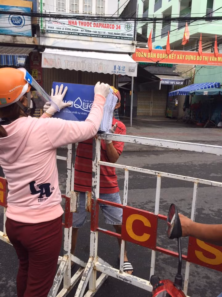 Ngành Giáo dục Đà Nẵng chung tay cùng tuyến đầu chống dịch ảnh 3