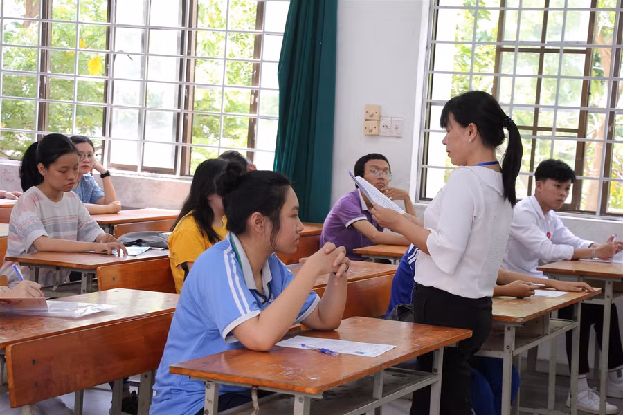 Đà Nẵng khẩn cấp tăng cường phòng chống dịch Covid-19 tại các địa điểm thi tốt nghiệp THPT 