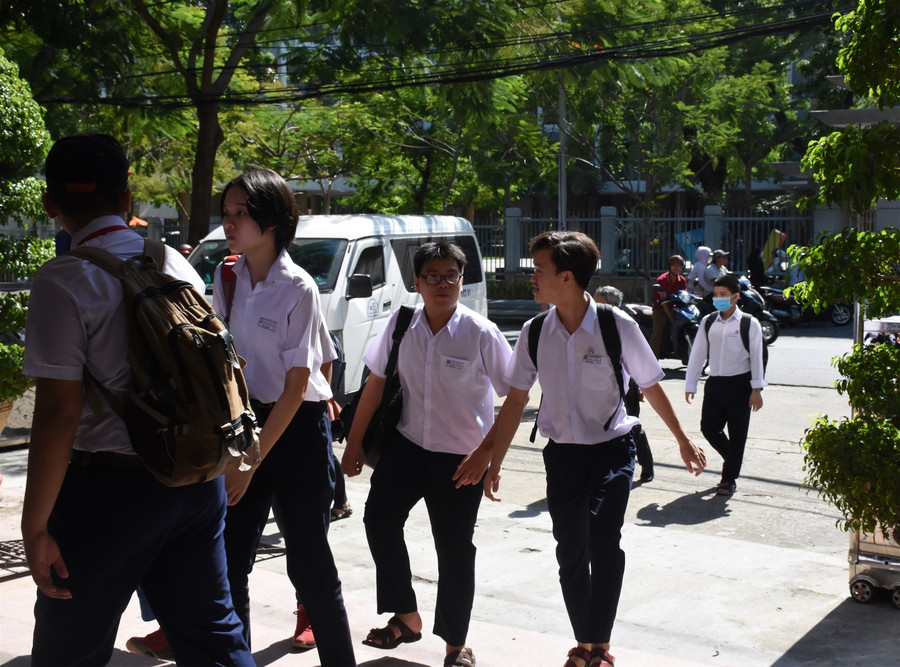 Đà Nẵng: Gần 13.300 thí sinh làm thủ tục dự thi kỳ thi tuyển sinh lớp 10 THPT công lập ảnh 1