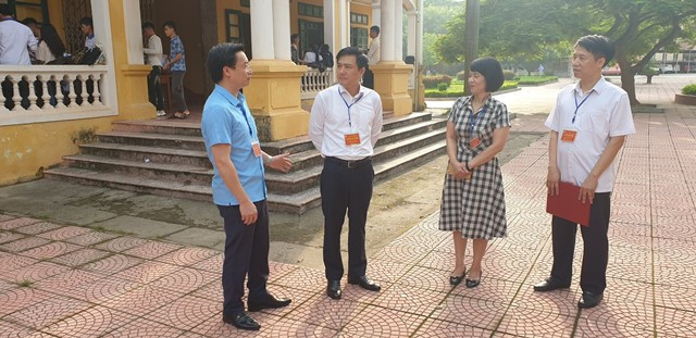 Vĩnh Phúc: Lãnh đạo tỉnh kiểm tra thực tế tổ chức thi tốt nghiệp THPT ảnh 1 Vĩnh Phúc: Lãnh đạo tỉnh kiểm tra thực tế tổ chức thi tốt nghiệp THPT ảnh 1