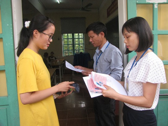 Phú Thọ: Hơn 13.000 thí sinh hoàn tất ngày thi đầu tiên vào lớp 10 ảnh 1