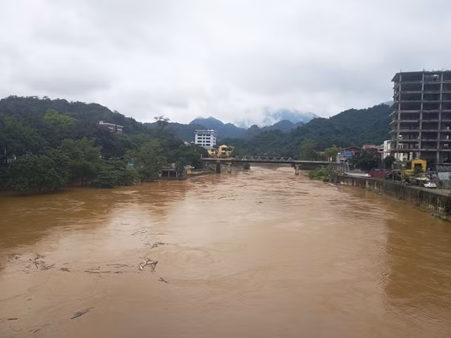 Hà Giang: Huy động nguồn lực khắc phục hậu quả thiên tai ảnh 1