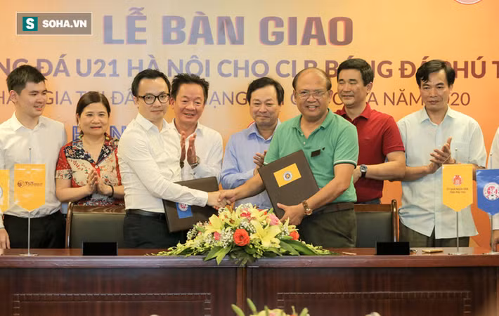 Đừng vì bầu Đức, mà biến bầu Hiển thành "kẻ ác" ảnh 1