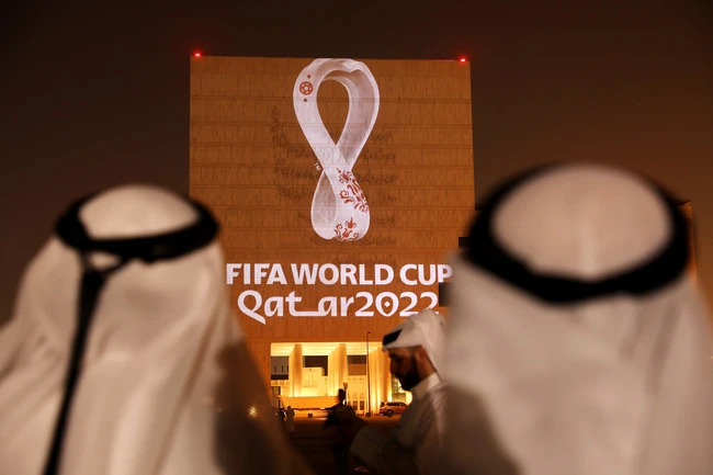 Hàng loạt quan chức FIFA bị tố nhận hối lộ để bầu Qatar làm chủ nhà World Cup 2022