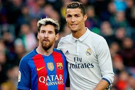 Cuộc gọi định mệnh ngăn Ronaldo và Messi thành đồng đội