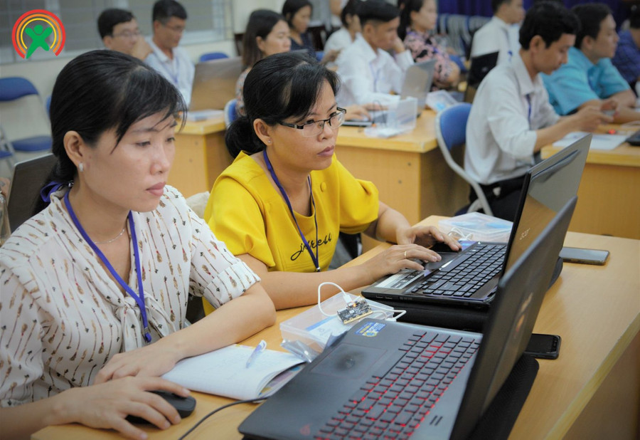 “Skills for Future” truyền cảm hứng CNTT cho giáo viên và học sinh ảnh 2 “Skills for Future” truyền cảm hứng CNTT cho giáo viên và học sinh ảnh 2