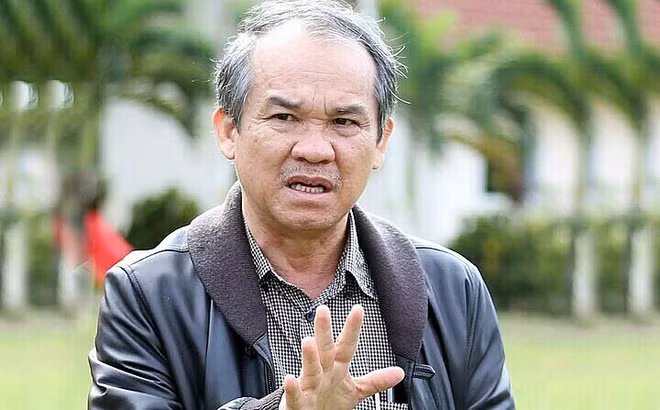 Bầu Đức chỉ trích VPF "thiếu trách nhiệm", "ra oai không đúng lúc"