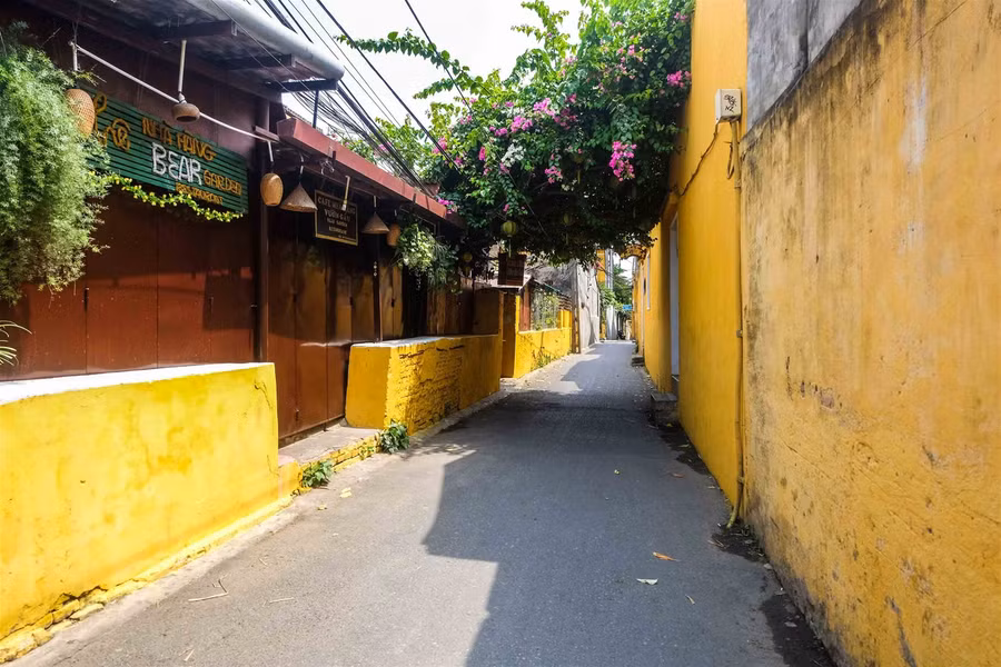 Phố cổ Hội An trong những ngày "sống chậm" ảnh 1