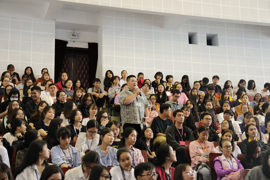 “Người gieo mầm” và thông điệp yêu thương ảnh 2 “Người gieo mầm” và thông điệp yêu thương ảnh 2