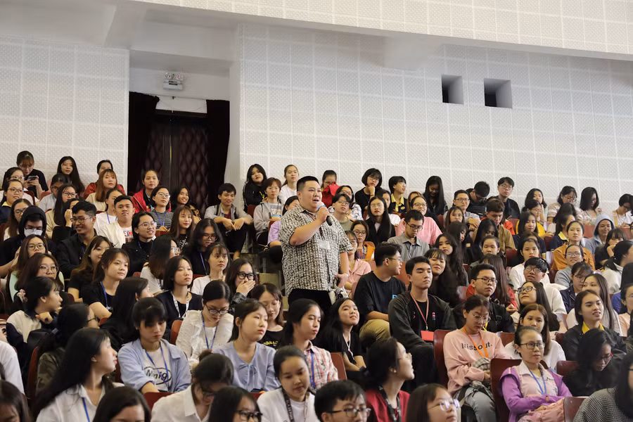 “Người gieo mầm” và thông điệp yêu thương ảnh 2