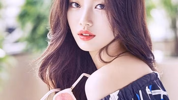 Ba tướng miệng của người phụ nữ sung sướng, sinh ra 'ngậm thìa vàng' từ nhỏ