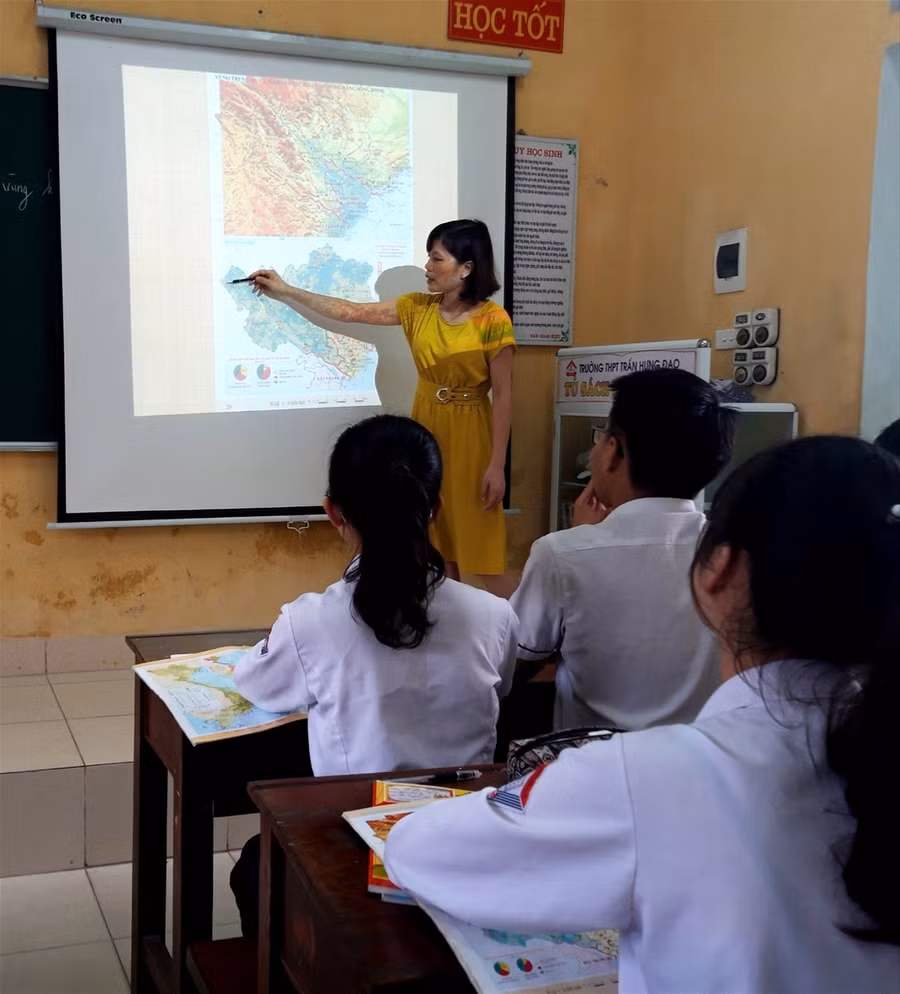 Bí quyết vượt vũ môn Môn Địa Lý: Giải câu hỏi về vùng kinh tế ảnh 1