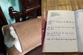 Bố giấu quỹ đen chỗ nào cũng bị mất và chết lặng khi đọc nhật ký của con gái Bố giấu quỹ đen chỗ nào cũng bị mất và chết lặng khi đọc nhật ký của con gái