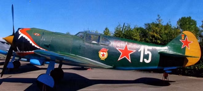 Chuyên gia xếp hạng chiến đấu cơ được sử dụng trong Thế chiến II ảnh 5