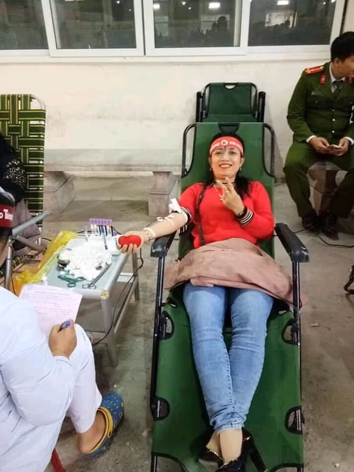 Cô giáo hơn 20 lần “hiến máu” cứu người ảnh 1