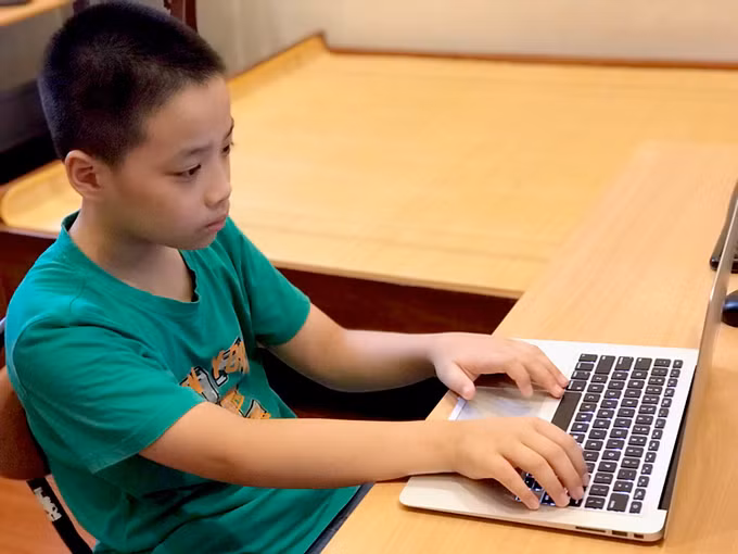 Tài năng công nghệ ở tuổi 12: Biết 8 ngôn ngữ lập trình, khiến các “cao thủ” trong nghề ngả mũ