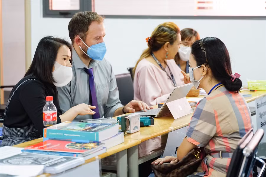 Vì sao các trường thuộc hệ thống NHG triển khai dạy online hiệu quả? ảnh 3