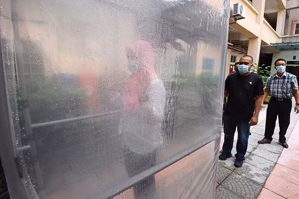 ĐH Sains Malaysia phát triển hầm khử trùng tự động ảnh 2