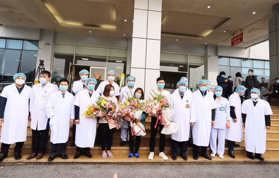 Phòng chống dịch Covid-19: Thông điệp từ văn hóa Việt