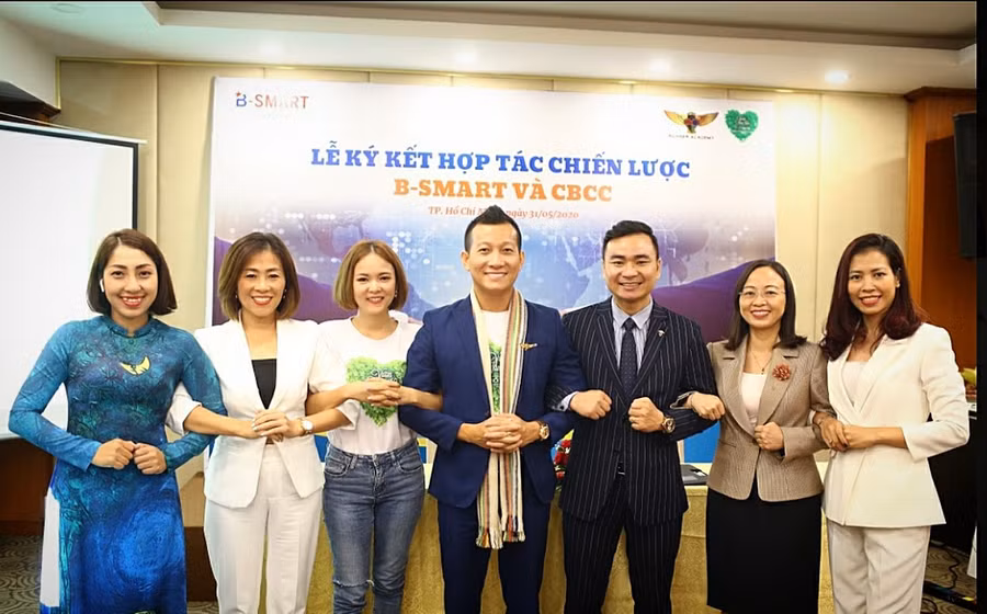 Lễ ký kết hợp tác chiến lược B-Smart và CBCC “Vì một triệu trẻ em Việt tài năng và hạnh phúc” ảnh 3