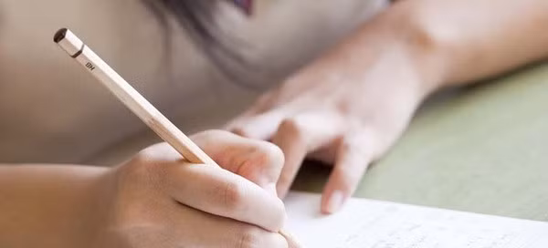 Công chức, viên chức mất việc ngay nếu vi phạm các lỗi sau