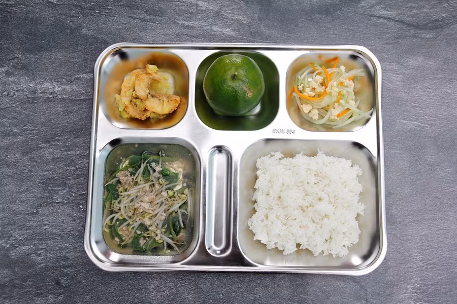 Xây dựng thói quen ăn uống lành mạnh cho trẻ ảnh 1