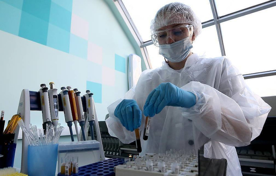 Nga: Vắc-xin chống Covid-19 số lượng lớn sẽ có vào đầu năm 2021 Nga: Vắc-xin chống Covid-19 số lượng lớn sẽ có vào đầu năm 2021