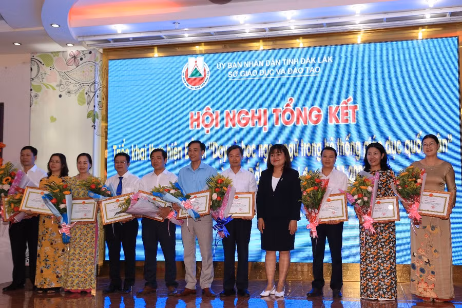 Đắk Lắk: Tổng kết 10 năm triển khai thực hiện Đề án ngoại ngữ ảnh 1