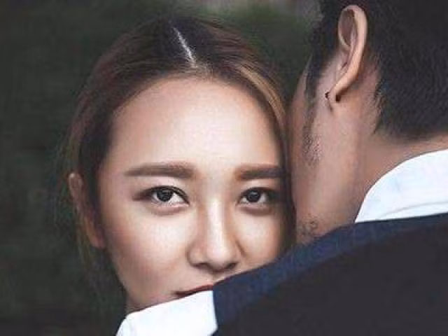 Phụ nữ khôn ngoan nắm lấy 10 điều này, cả đời chẳng phải rơi nước mắt