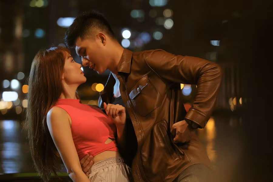 Minh Hằng lên tiếng giải thích vì sao "Kẻ săn tin" không còn hot