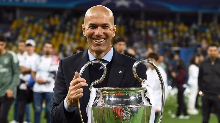 Phần “quỷ dữ” của huyền thoại bóng đá Zinedine Zidane ảnh 1