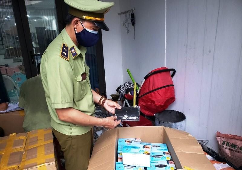 Đà Nẵng phát hiện 22.500 chiếc khẩu trang không có hóa đơn chứng từ