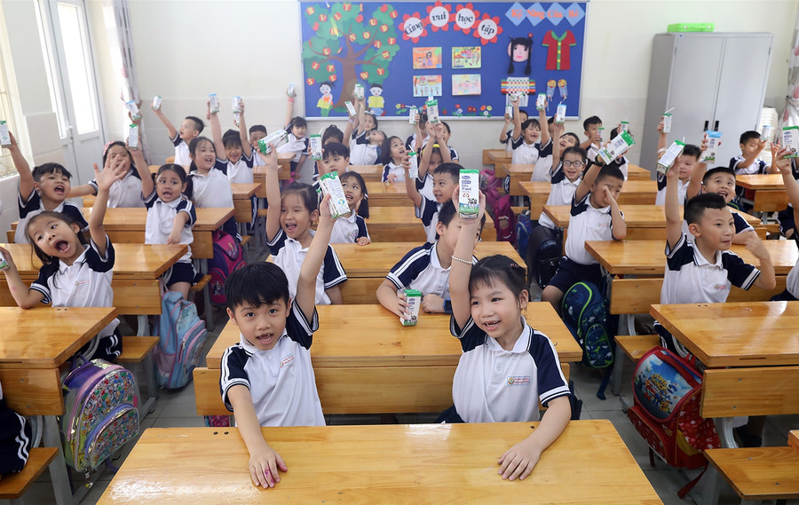 Sữa học đường quay lại trường học sau giãn cách ảnh 20 Sữa học đường quay lại trường học sau giãn cách ảnh 20