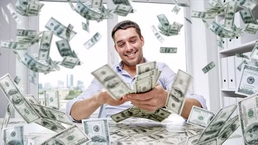 Ngã ngửa vì lời tư vấn hình xăm của chồng