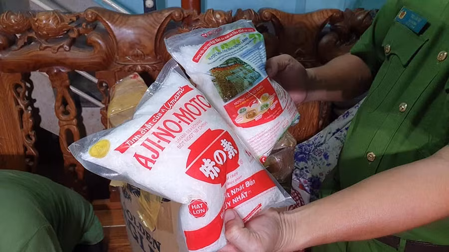 Đà Nẵng: Hàng nghìn gói hạt nêm, mì chính giả nhãn Knorr, Aone, Ajinomoto đã tuồn ra thị trường ảnh 1