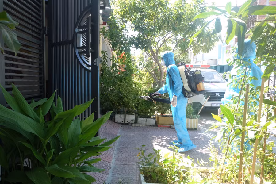 Phát hiện ca nghi nhiễm COVID-19, Đà Nẵng tăng cường kiểm tra trường hợp nhập cảnh trái phép