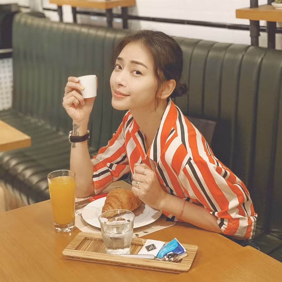 Ngô Thanh Vân khoe mặt mộc đáng ghen tị ở tuổi 41 ảnh 2