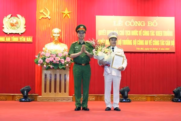 Phó Tư lệnh, Bộ Tư lệnh Cảnh vệ làm Giám đốc Công an Yên Bái