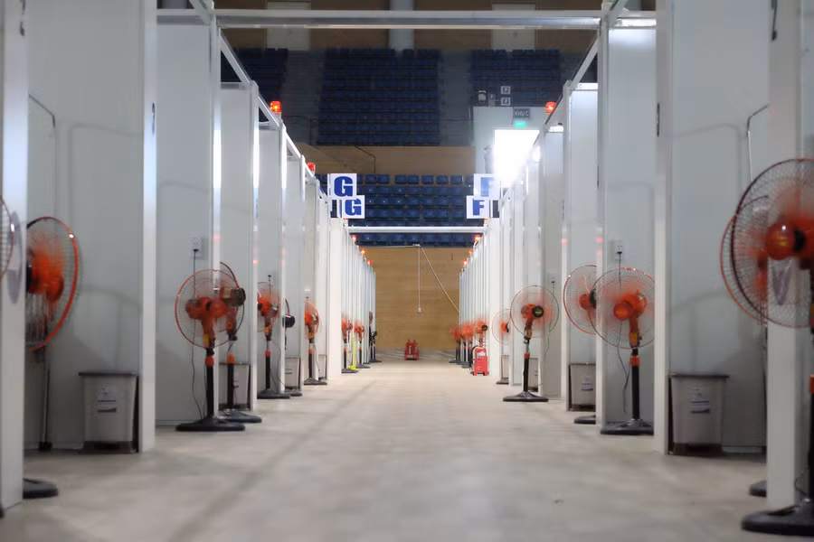 Cận cảnh Bệnh viện dã chiến tại Cung Tiên Sơn Đà Nẵng trước giờ bàn giao ảnh 6