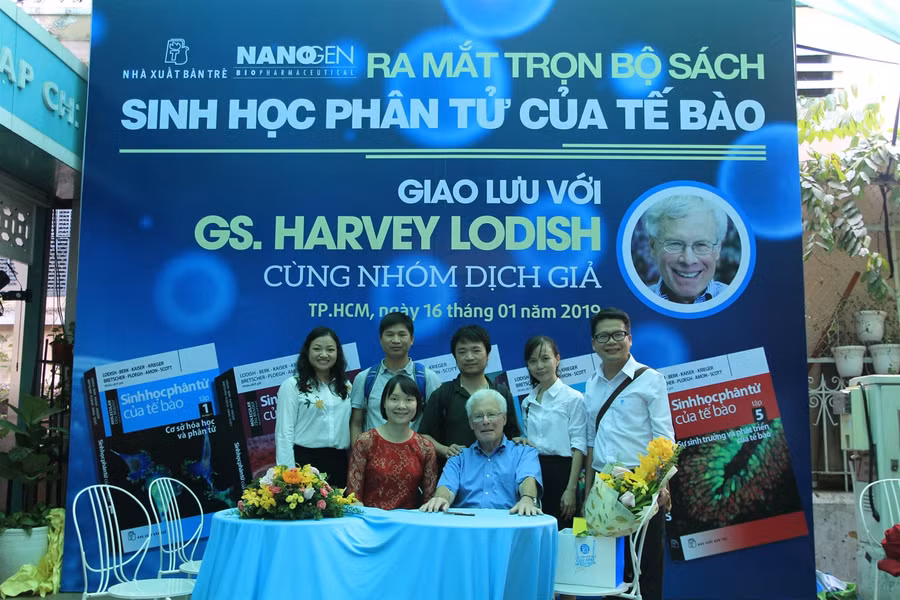 Thương vụ tỷ đô của cựu nữ sinh trường chuyên ảnh 1