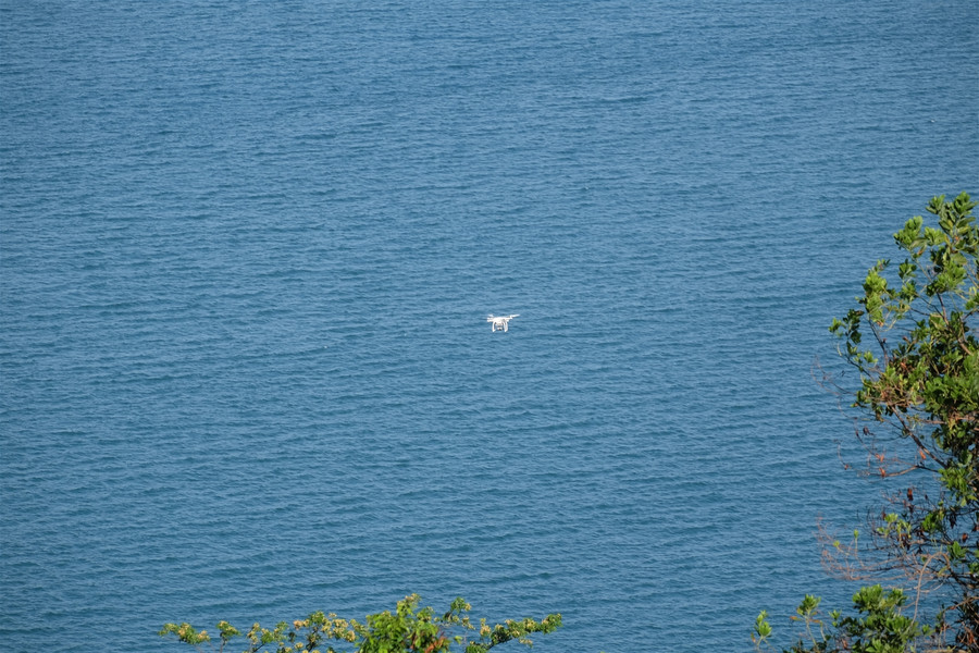 Dùng flycam truy tìm đối tượng trốn trại ảnh 1