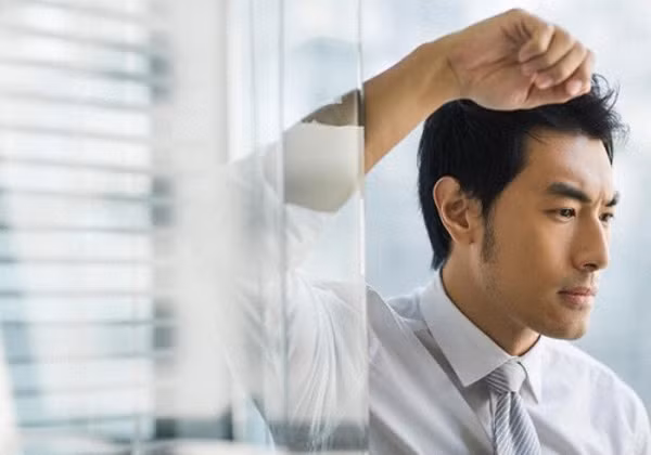 Hốt hoảng phát hiện khoản quỹ đen "khủng" của vợ