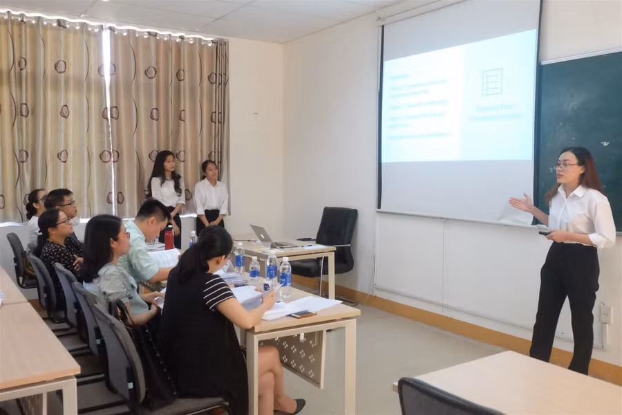 Trường ĐH Kinh tế Đà Nẵng: 360 đề tài đăng ký Hội nghị sinh viên NCKH cấp trường