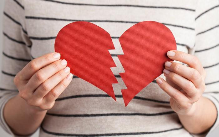 Ngã quỵ khi chồng tương lai hủy hôn trước đám cưới