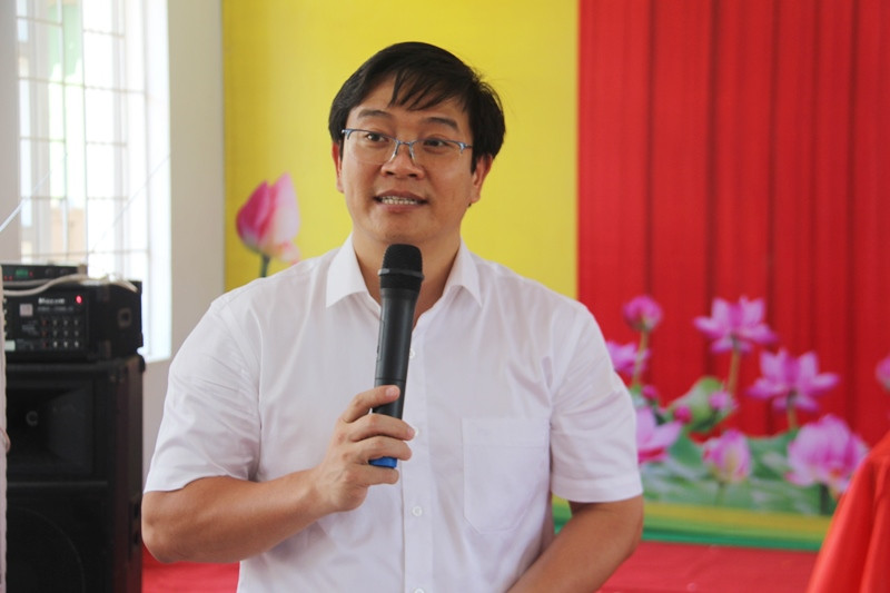 Thứ trưởng Phạm Ngọc Thưởng: Nắm bắt thông tin, kiểm tra giám sát thường xuyên thực hiện chương trình SGK mới ảnh 8