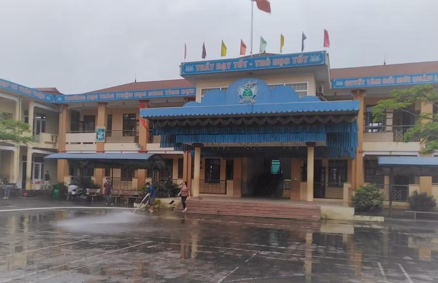 Thái Nguyên: Vất vả là có nhưng thầy cô vui mừng vì được đón "các con" trở lại trường