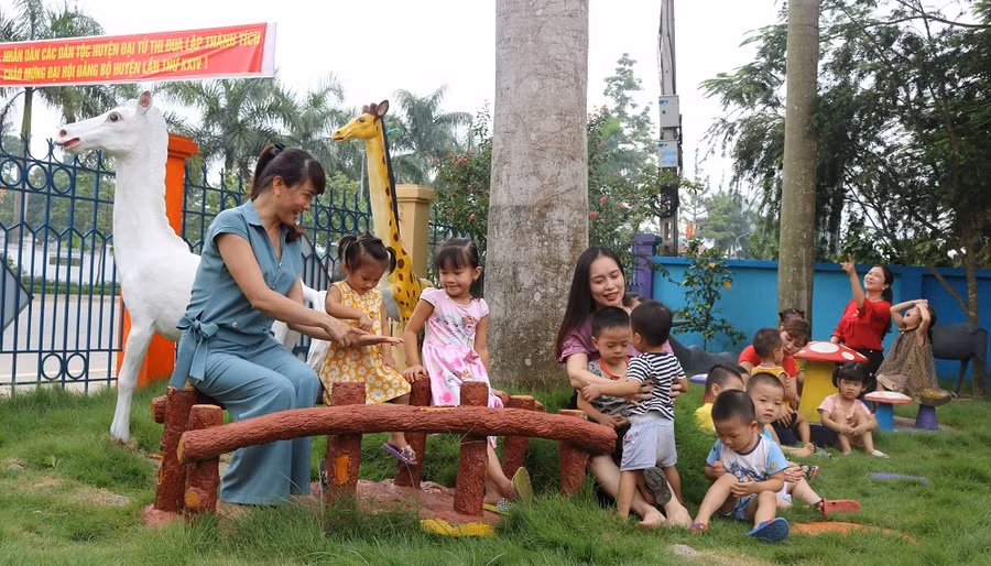 Thái Nguyên: Lấy trẻ là trung tâm và những cái được trong giáo dục mầm non