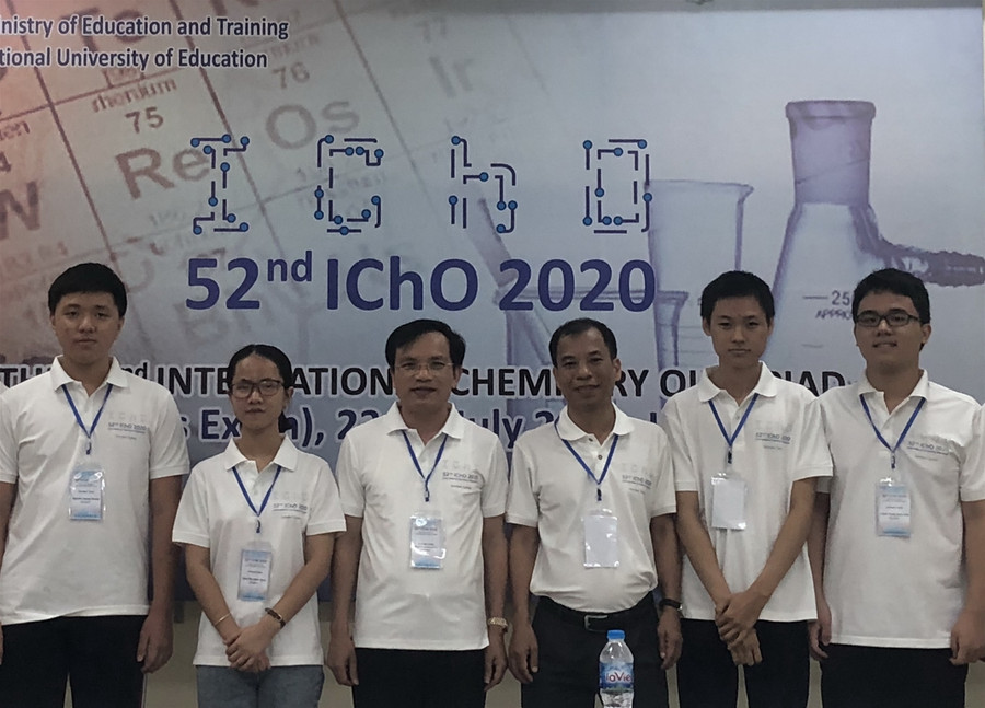 Việt Nam xuất sắc đoạt 4 huy chương vàng Olympic Hóa học quốc tế 2020 ảnh 1