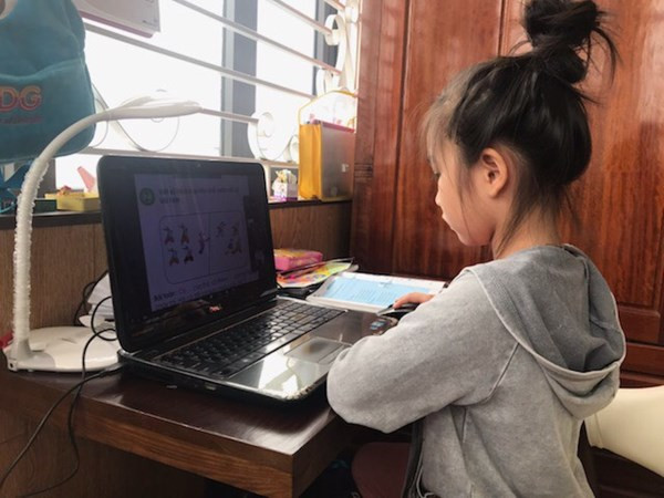 Dạy học online cho học sinh tiểu học: Dần đi vào nền nếp ảnh 2 Dạy học online cho học sinh tiểu học: Dần đi vào nền nếp ảnh 2