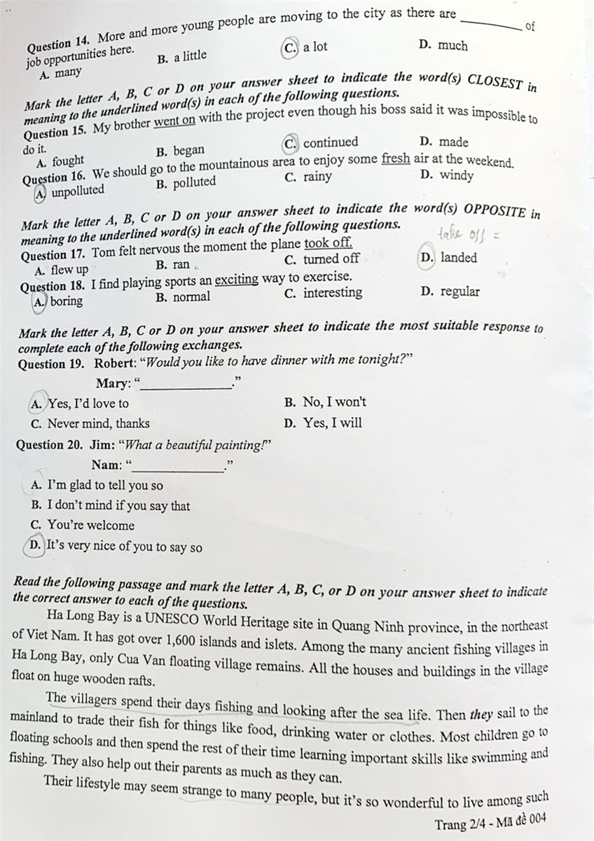 Đề thi tiếng Anh vào 10 Hà Nội: Nhiều học sinh sẽ đạt điểm 10 ảnh 2